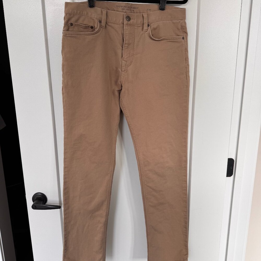 Banana Republic Men's Traveler Slim Fit Jeans Mens W34 L34 Color: Khaki Beige